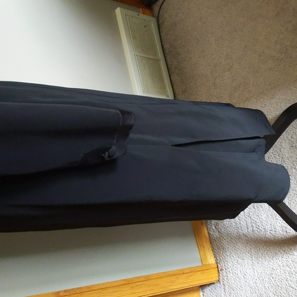 Precis Petite 90s Gown Set - Picture 3 of 16